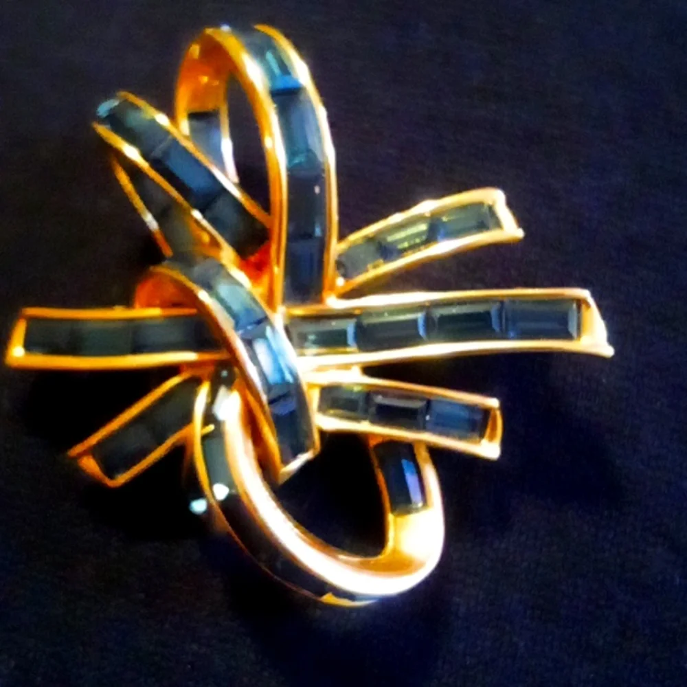 Signed Vintage Nolan Miller Sapphire Blue Baguette Brooch